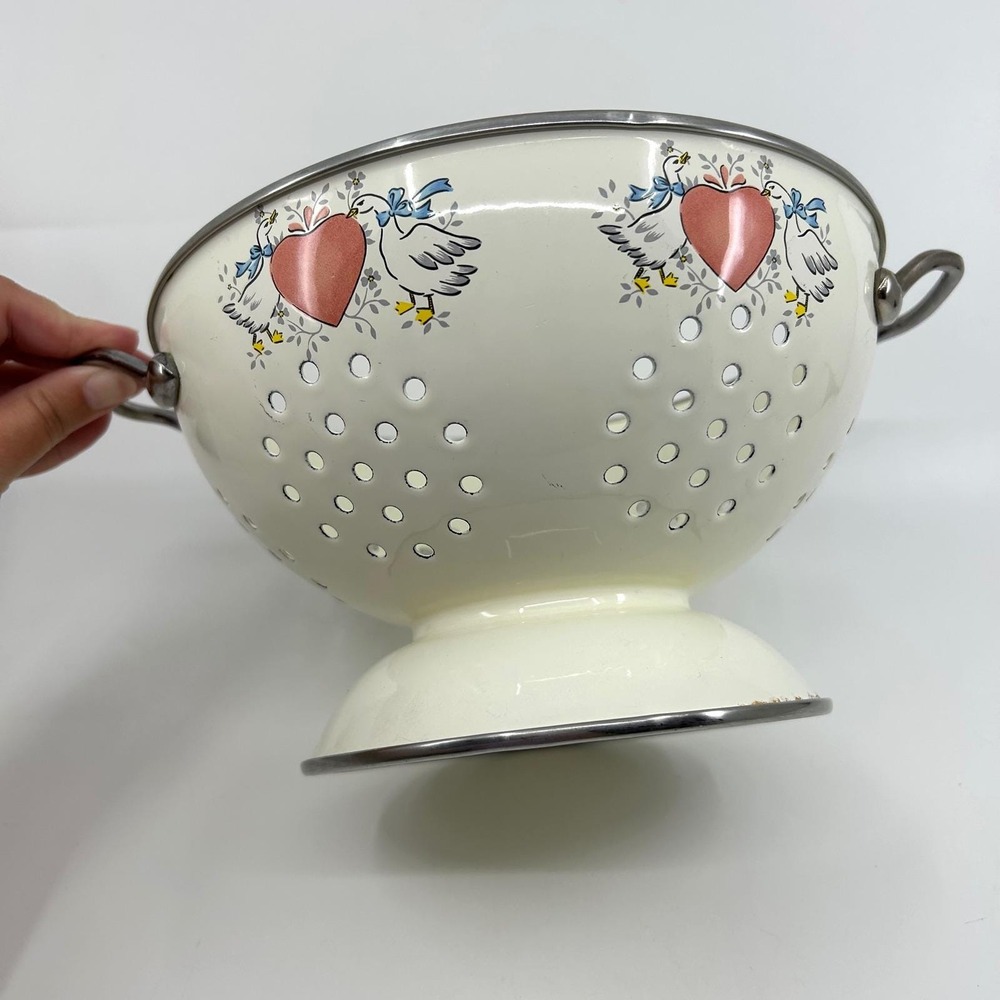 Vintage Marmalade Goose Colander Strainer Enamel Blue Bowed Heart Cottagecore - Picture 4 of 17